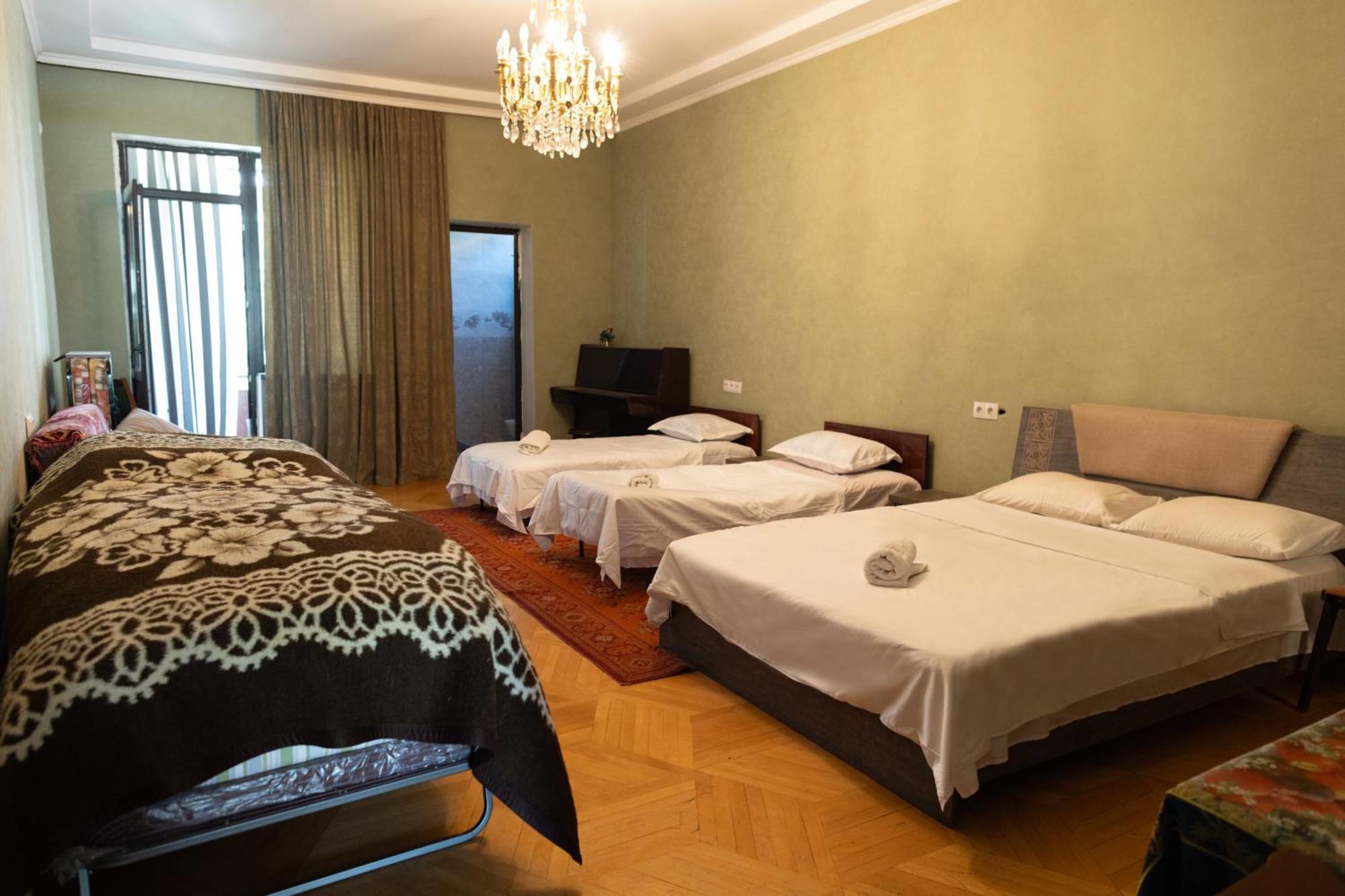 Wine House Hotel Tbilisi Room photo